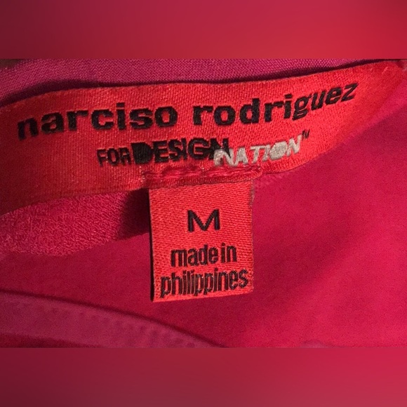 Narciso Rodriguez Design Fuchsia Back Zip Blouse Size Medium - Picture 3 of 3